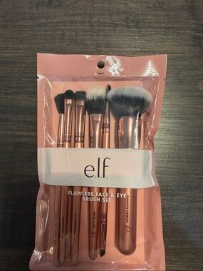 e.l.f. Flawless Face & Eye Brush Set - Pink and Rose Gold - Never opened